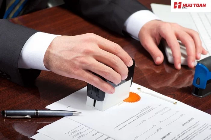 Hợp đồng thuê văn phòng có cần công chứng không? Hợp đồng thuê văn phòng có cần công chứng không