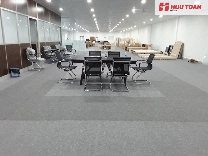 9 vật liệu lát sàn trong văn phòng phổ biến hiện nay Sàn nhựa giả gỗ - vật liệu lát sàn trong văn phòng