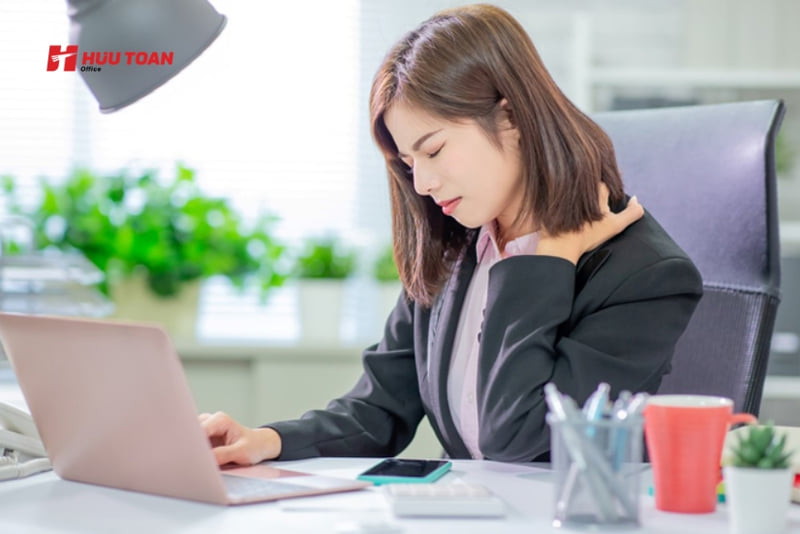 15 Bệnh của dân văn phòng thường gặp và cách phòng tránh Thoái hóa đốt sống cổ