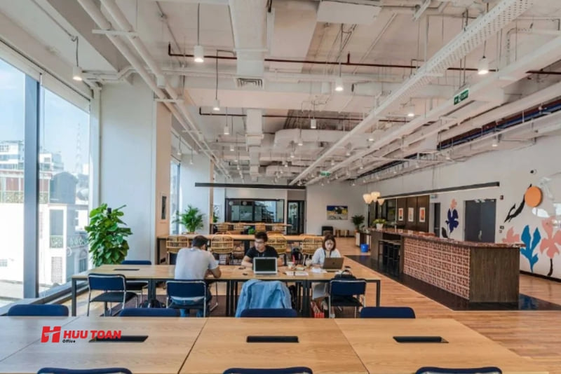 Không gian và môi trường làm việc