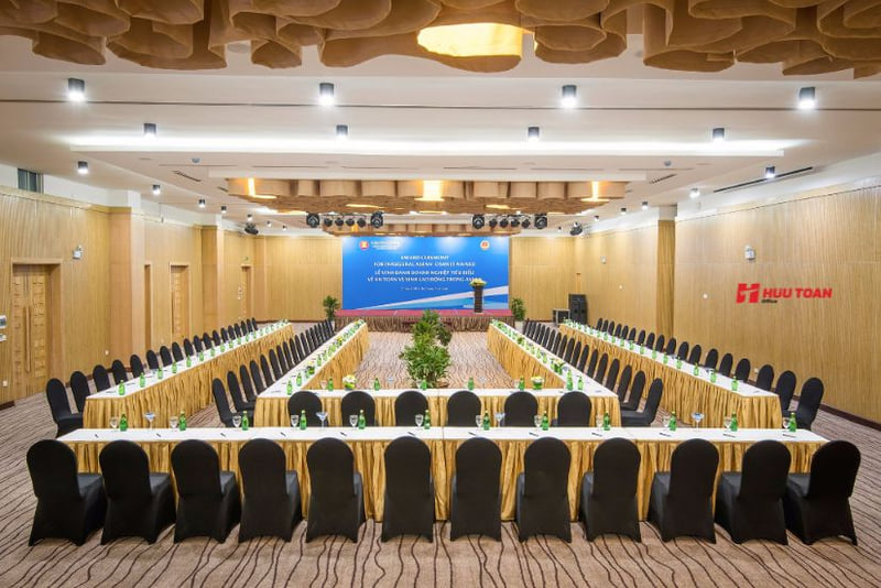 Kinh nghiệm tìm nơi cho thuê phòng họp hội nghị